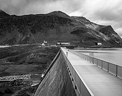 Bielerhöhe - Silvrettastausee - Staumauer 01.jpg