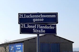 Straßenschilder Ecke Luckenschwemmgasse/Josef-Flandorfer-Straße