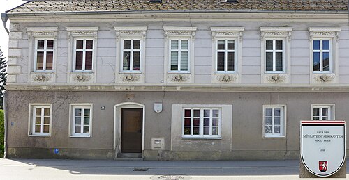 Fries-Haus. Herrenstrasse 38 in Perg